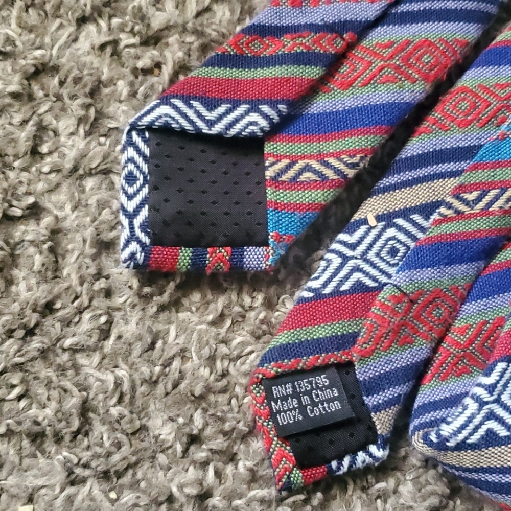 Multi coloured tie - Picture 4 of 4